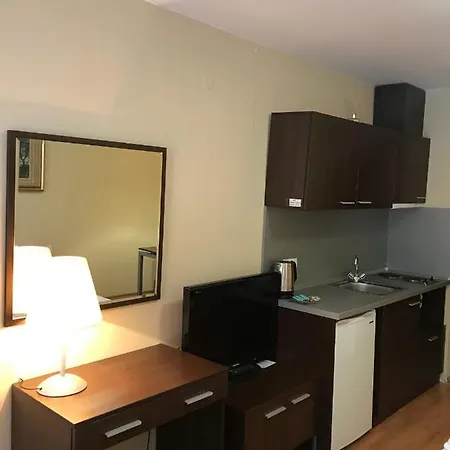 Studios-villa Park Sv Отель